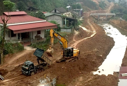 Nắp Hố Ga Tại Yên Bái – Song Chắn Rác Lắp Tại Yên Bái